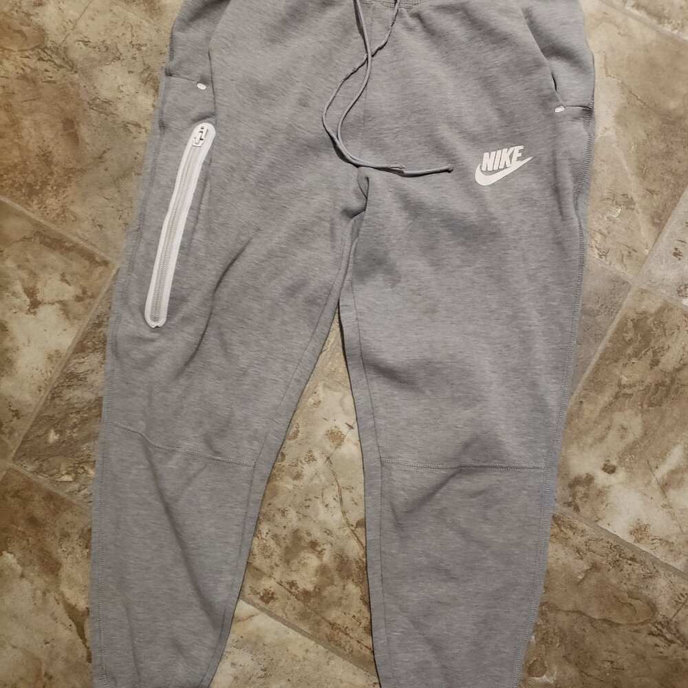 Xs Nike joggers